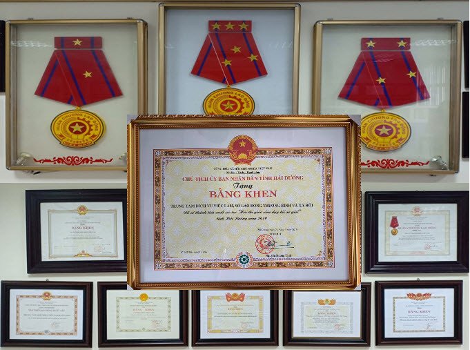 Giấy khen hoặc chứng nhận thành tích của một trung tâm đào tạo lái xe tại Hải Dương