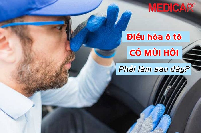 khoang nội thất xe ô tô có mùi hôi khó chịu