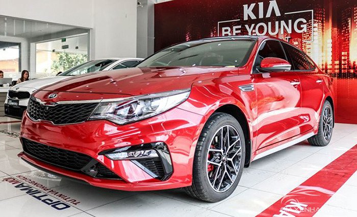 Xe ô tô màu đỏ là sự lựa chọn thông minh và sáng suốt của người tuổi Đinh Mão 1987