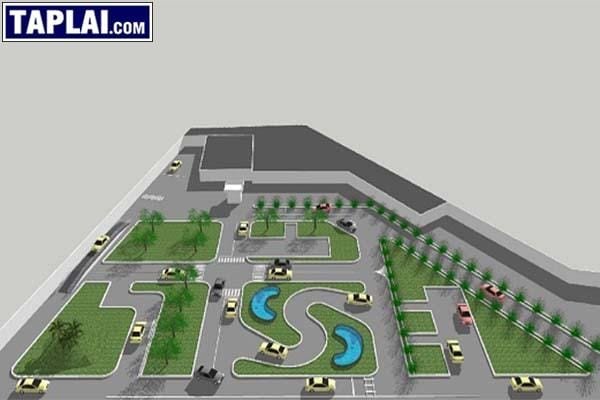 Học viên thực hành kỹ thuật lái xe ô tô B2 trên sân sa hình