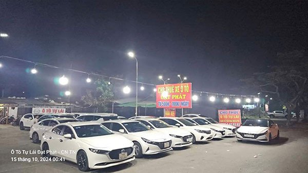Hình ảnh xe ô tô sẵn sàng cho thuê tự lái giá rẻ tại Hải Phòng