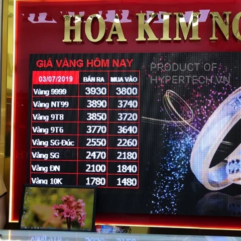 Biển quảng cáo giá vàng điện tử