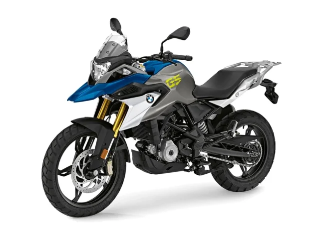 BMW G 310 GS 2026 khi di chuyển