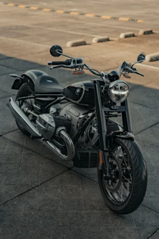 BMW R18 2026: Huyền thoại tái sinh, thách thức mọi giới hạn BMW R18 với phong cách cá nhân hóa