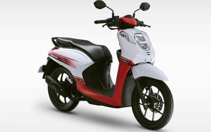 Cận cảnh động cơ Honda Genio