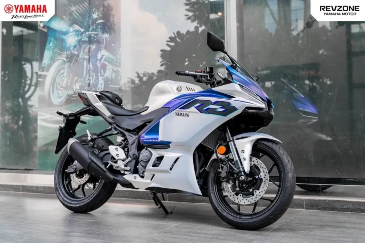 Yamaha R3 2026: Giá, Thông số và Đánh giá chi tiết Cận cảnh động cơ Yamaha R3 2026