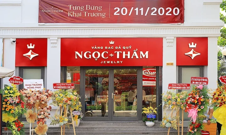 Dịch vụ khách hàng tại Tiệm Vàng Ngọc Thẩm Mỹ Thọ