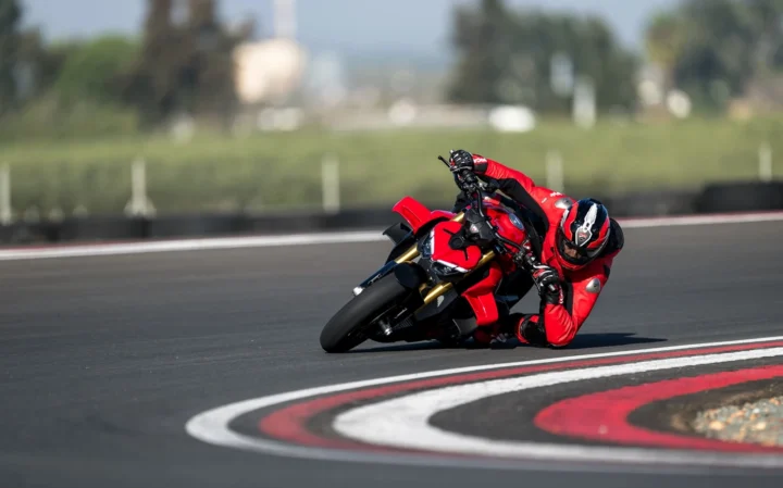 Ducati Streetfighter V4 2026 - Chi tiết thiết kế hiện đại