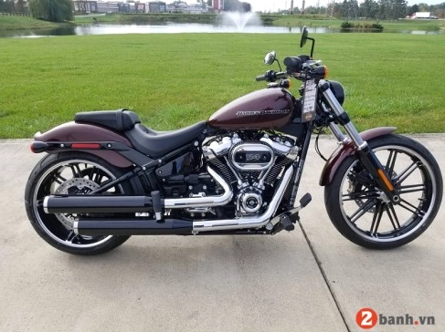 Harley-Davidson Street Bob 114