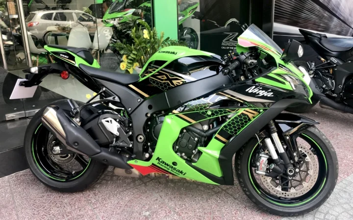 Kawasaki ZX-10R phiên bản xanh KRT đặc trưng