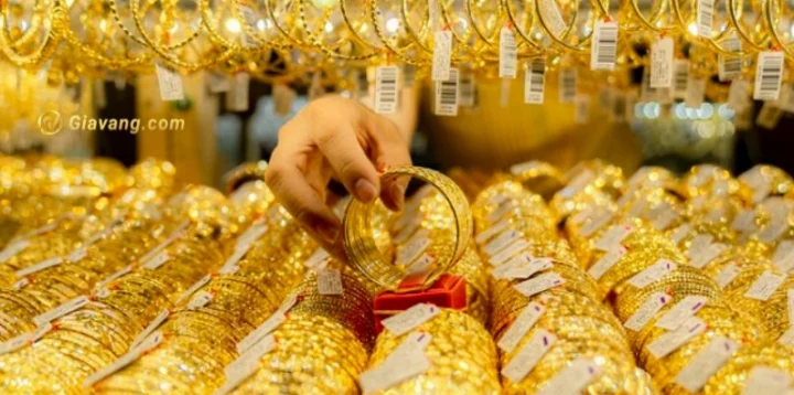 So sánh giá vàng Ngọc Thiện và các thương hiệu khác