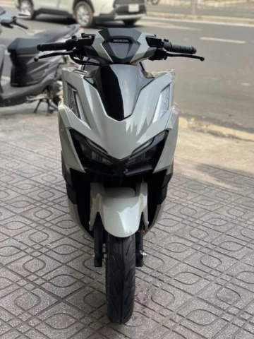 Thiết kế thể thao của Honda Vario 160