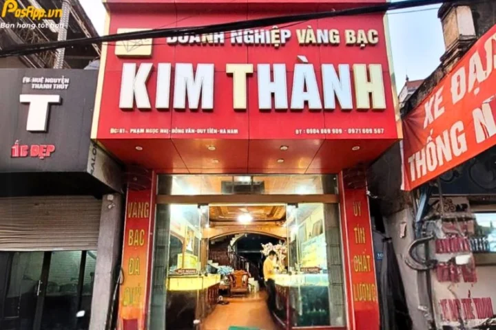 Tiệm vàng Kim Thành trưng bày sản phẩm