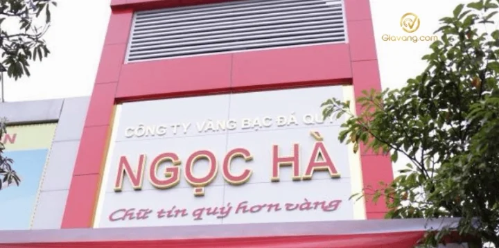 Tiệm Vàng Ngọc Hà với không gian sang trọng