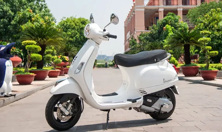 Trọng lượng xe Vespa LX 125