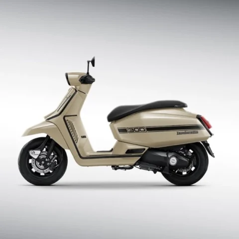 Xe máy Lambretta X300SR với thiết kế hiện đại