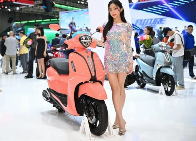 xe-tay-ga-nu-ua-chuong-nhat-2026-chon-ai_547