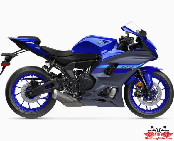 Yamaha R7 màu xanh 2024