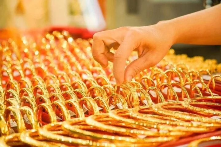 Cửa hàng Vàng Quý Tùng