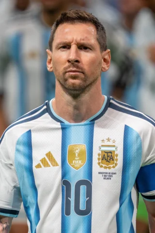 Lionel Messi trong màu áo Đội tuyển Quốc gia Argentina
