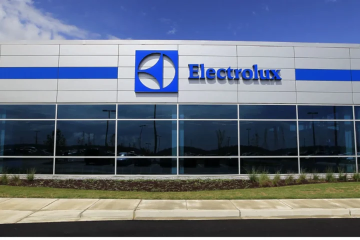 Electrolux của nước nào? Lịch sử và đánh giá chi tiết 2026 Máy hút bụi Electrolux không dây