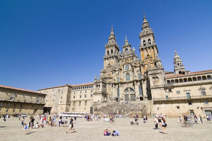 spain-la-nuoc-nao-kham-pha-ve-xu-so-bo-tot-soi-ong_827