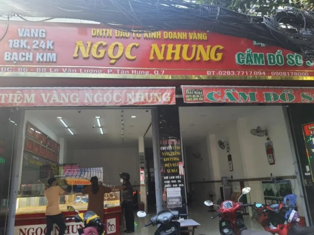 Tiệm vàng Ngọc Nhung Quận 7 - không gian sang trọng
