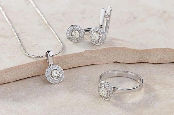 Trang sức vàng Ý 750