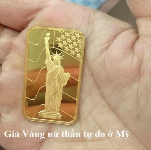 Tượng Nữ thần Tự do biểu tượng của Mỹ