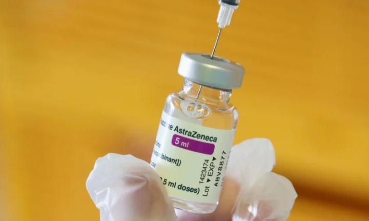 Vaccine AstraZeneca trong tiêm chủng toàn cầu